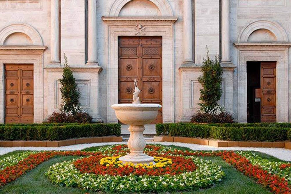 pienza-e-i-fiori-siena