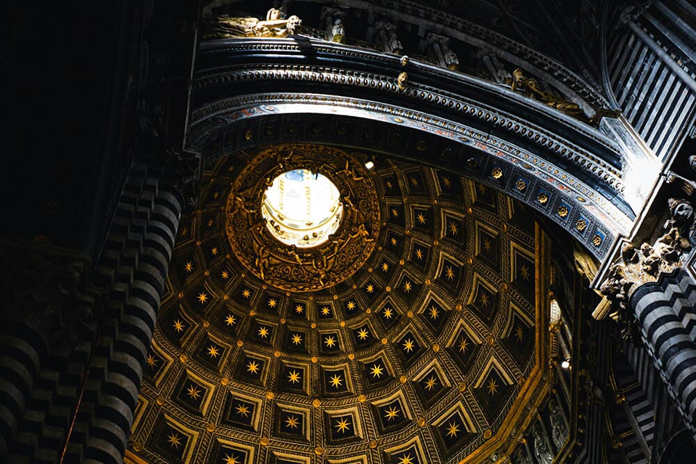 duomo-pienza-siena-tuscany-italy