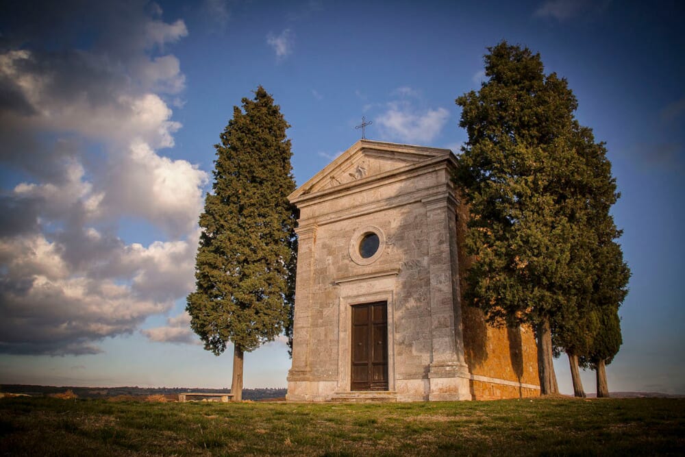 cappella-di-vitaleta-san-quirico-dorcia-siena-tuscany-italy