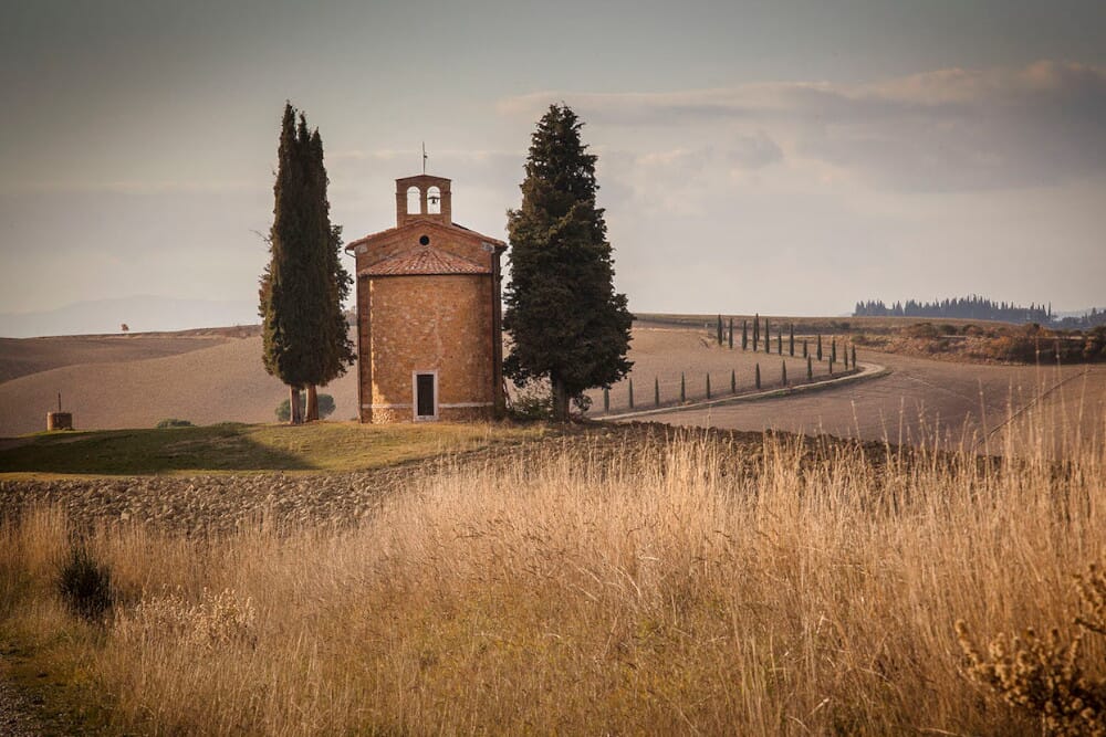 cappella-di-vitaleta-san-quirico-dorcia-siena-tuscany-italy