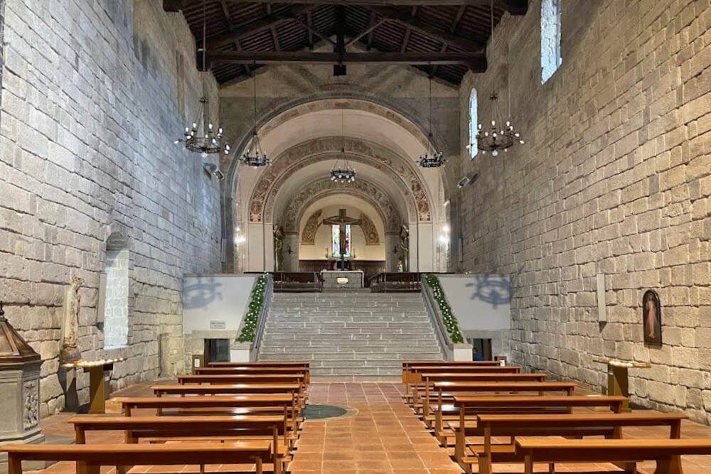 abbazia-abbadia-san-salvatore-siena-tuscany-italy